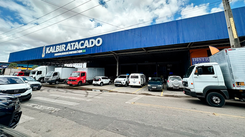 Fachada da Kalbir Atacado - Pajuçara